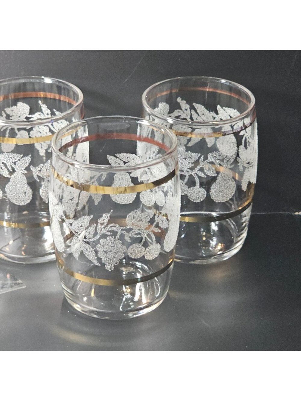 4 Bartlett Collins Golden Fruit Juice Tumblers Glasses 1947 Vintage Gold bands 3 - Picture 4 of 7
